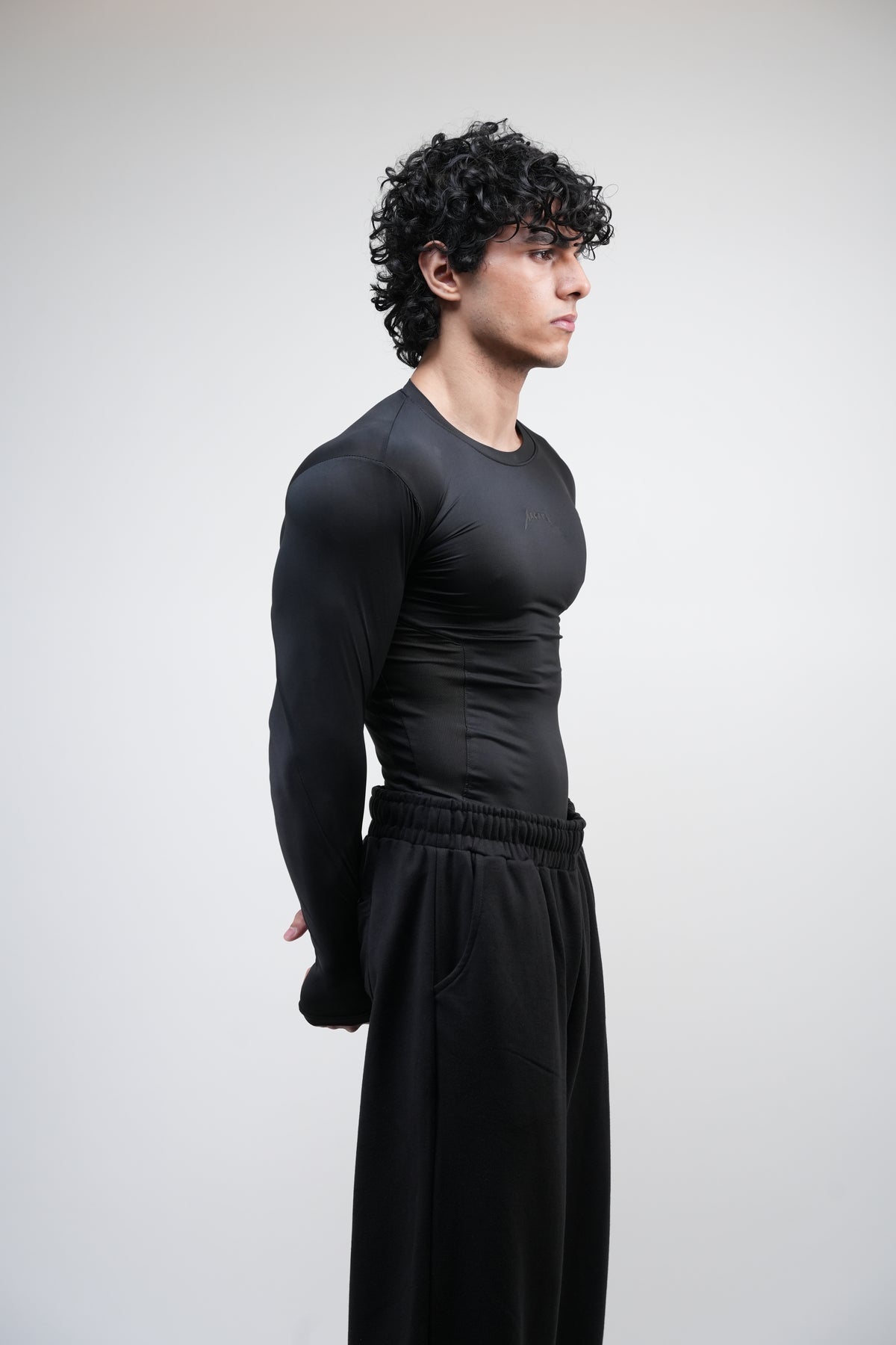 VANGUARD Series-01 Full Sleeves Compression