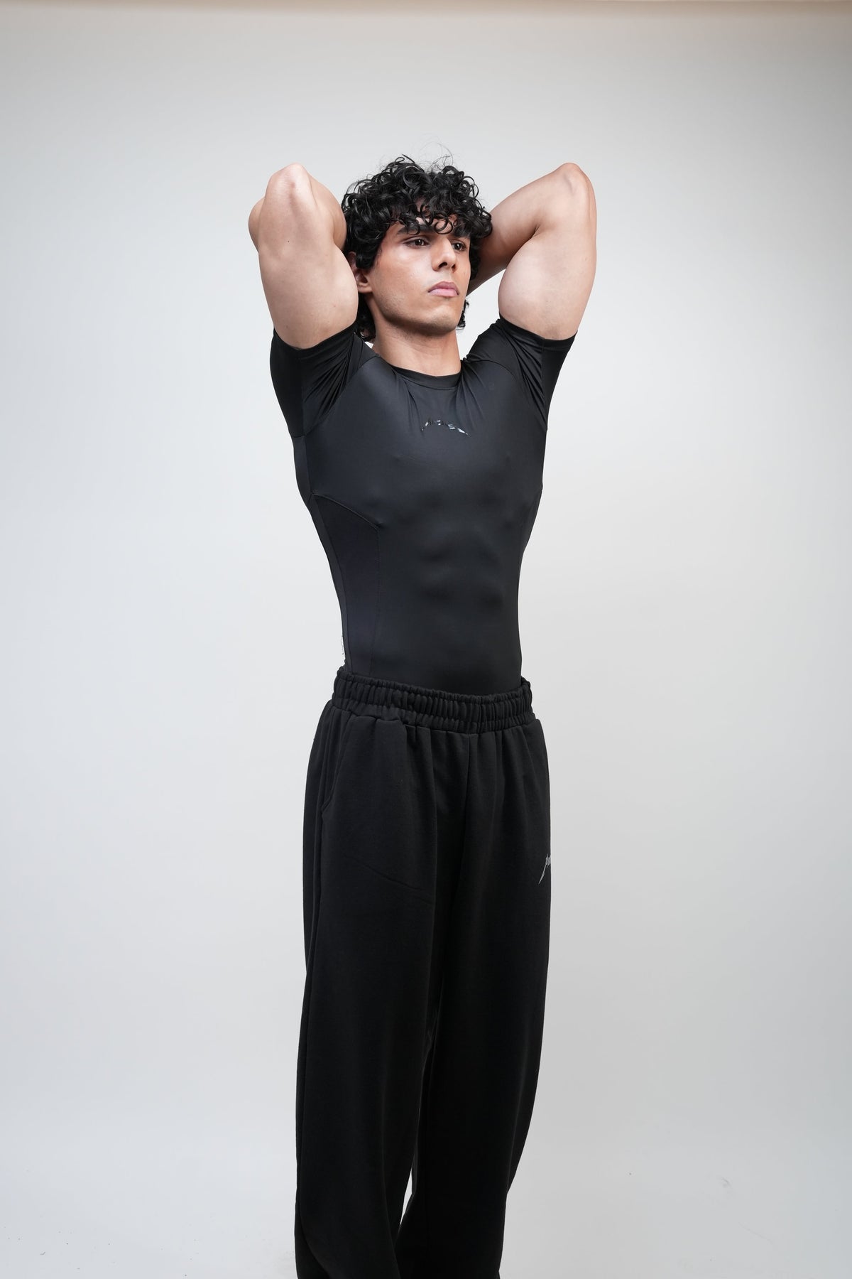 VANGUARD Series-01 Half Sleeves Compression