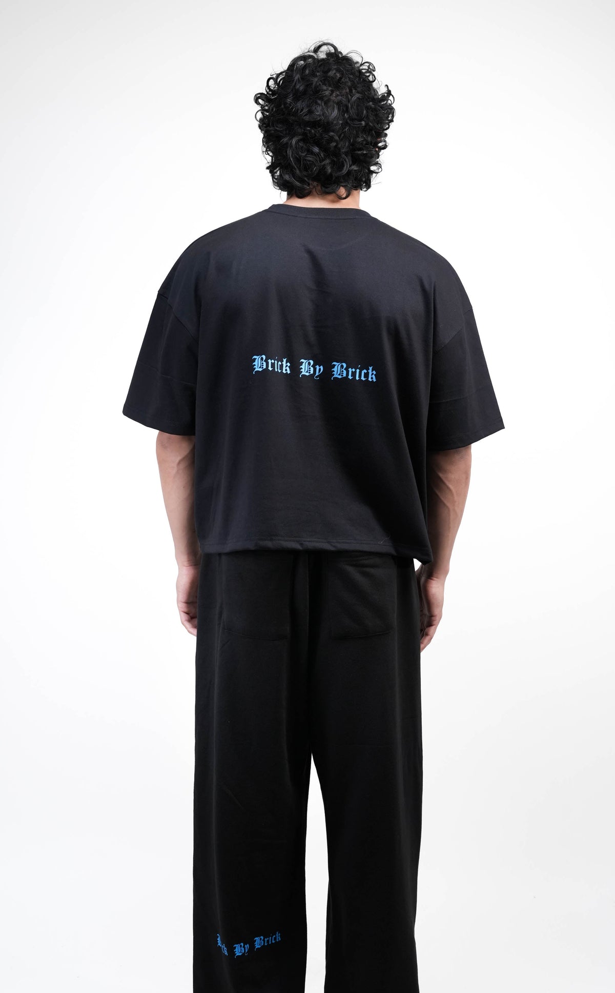 Cropped Heavy lifting Pump Cover